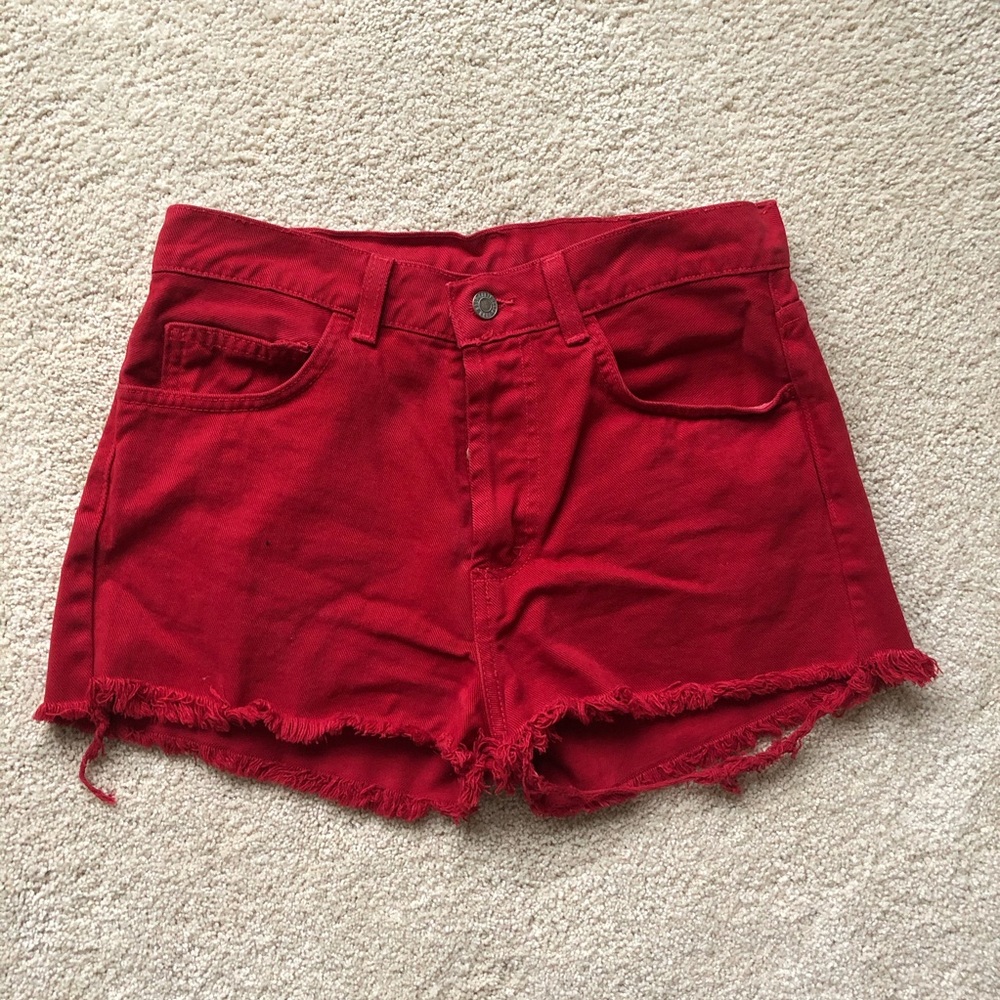 🌟Brandy Melville red denim shorts